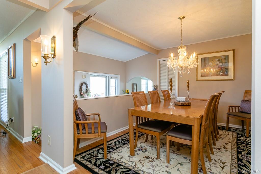 109 College Circle Swannanoa NC 28778