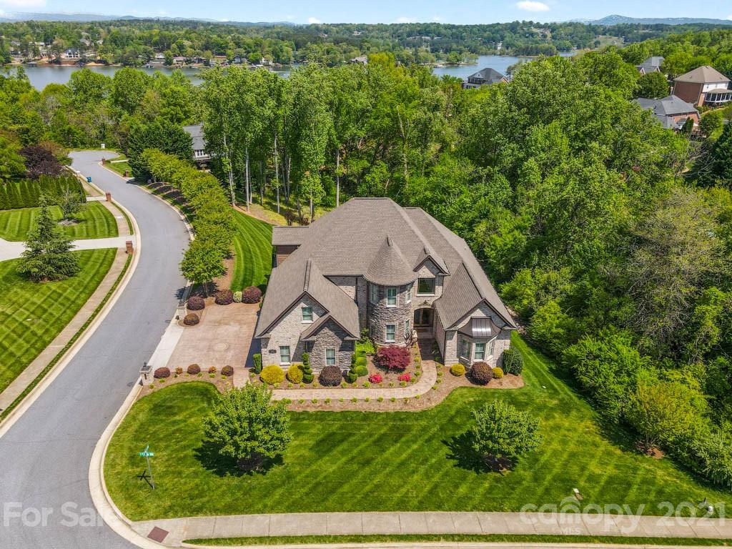 4355 1st Street Drive NW Hickory NC 28601