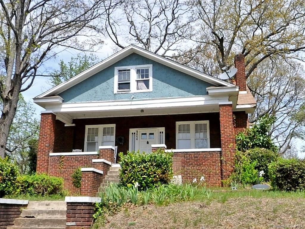 304 Wesley Heights Way Charlotte NC 28208