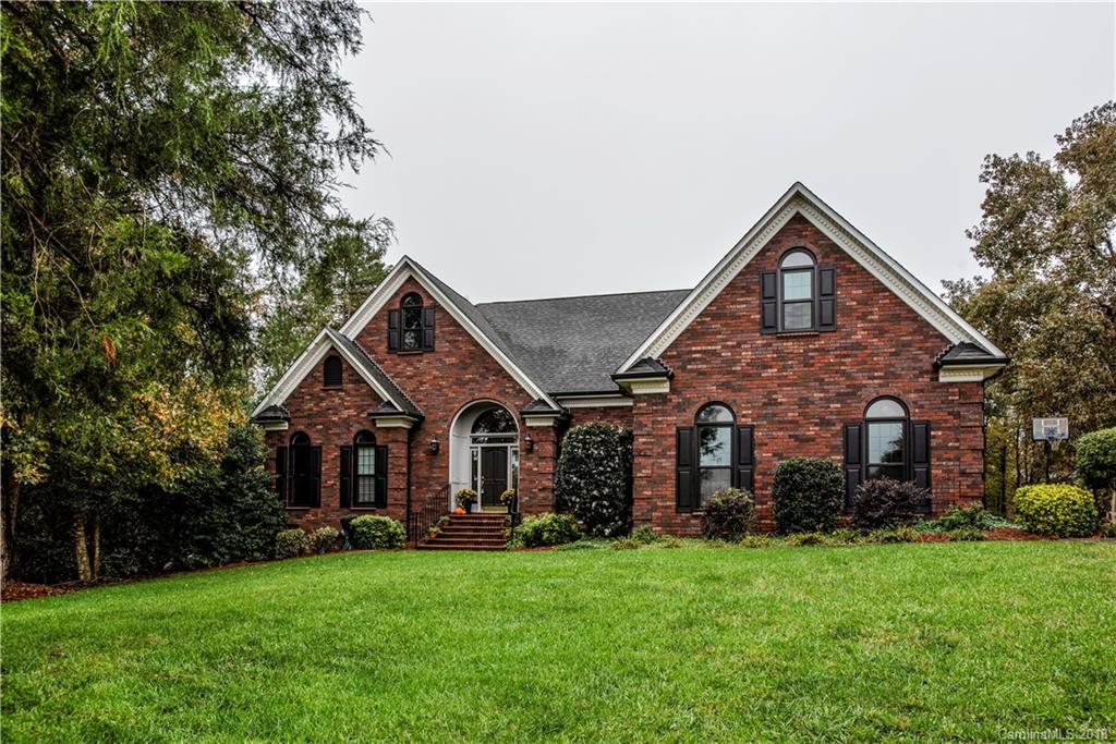 10271 Hastings Place Harrisburg NC 28075